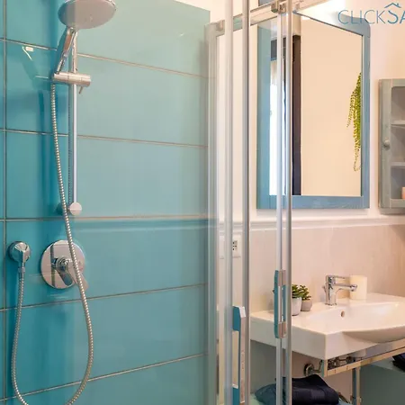 Nereidi Sul Mare Attico Con Incredibile Vista E Verande Per 8 Persone