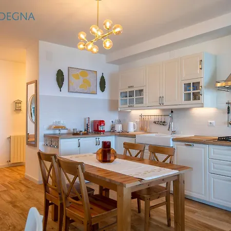 Nereidi Sul Mare Attico Con Incredibile Vista E Verande Per 8 Persone