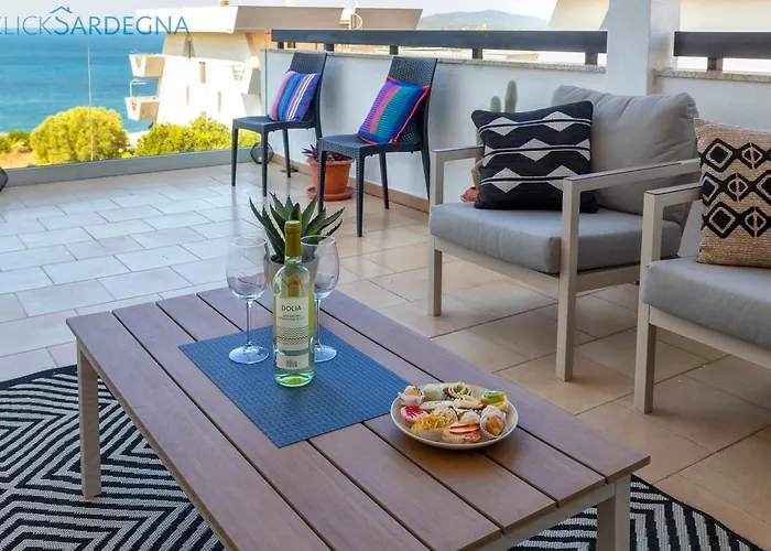 Daire Nereidi Sul Mare Attico Con Incredibile Vista E Verande Per 8 Persone