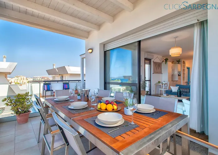 Nereidi Sul Mare Attico Con Incredibile Vista E Verande Per 8 Persone Alghero