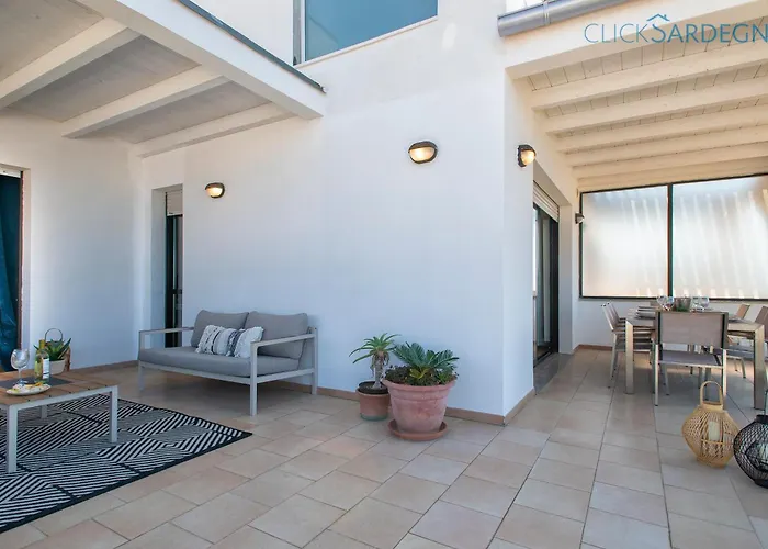 Nereidi Sul Mare Attico Con Incredibile Vista E Verande Per 8 Persone Daire